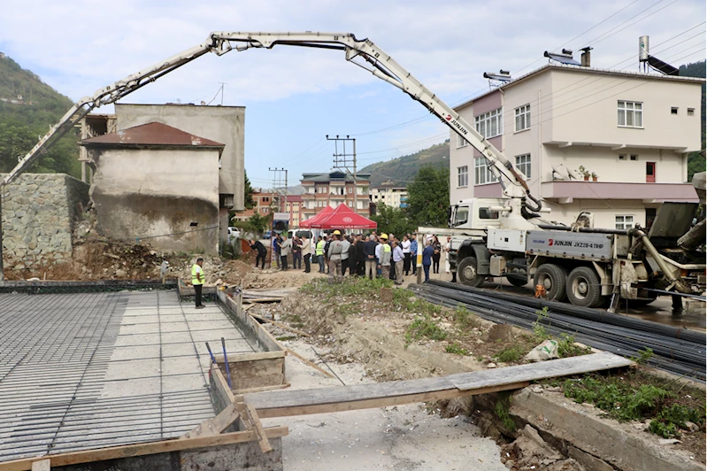 Ma Ka Da Aile Sa L Merkezi Ve Acil Stasyonu Nun Temeli T Renle