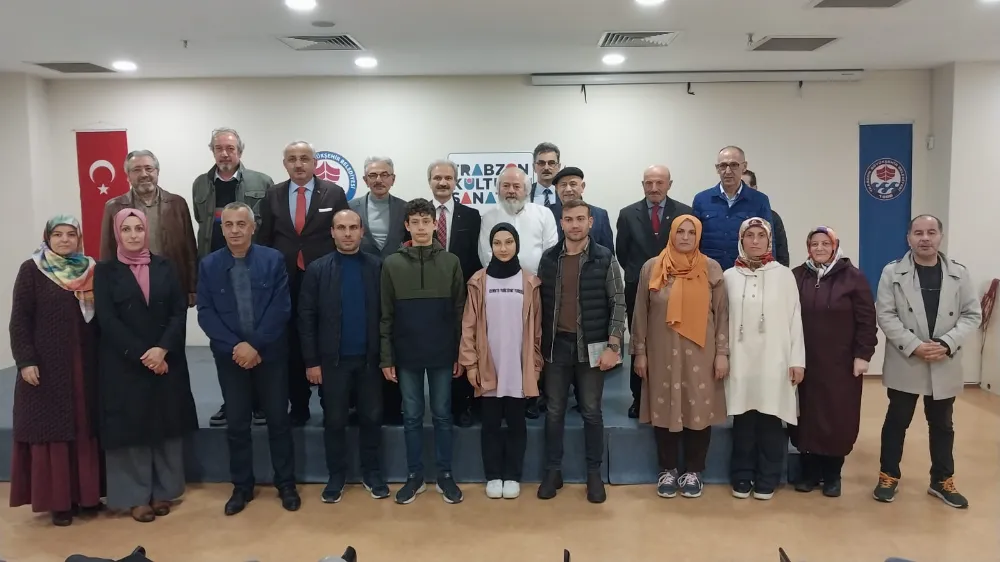 İspirli’den Şiire Daire Notlar