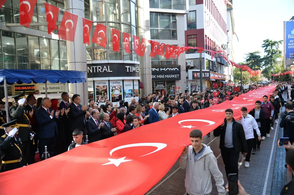 TRABZON’DA CUMHURİYET BAYRAMI COŞKUSU