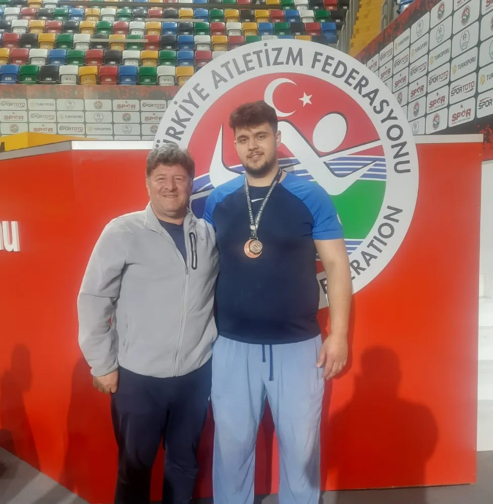 MUSTAFA EFE KURU GÜLLE ATMADA TÜRKİYE ÜÇÜNÇÜSÜ OLDU