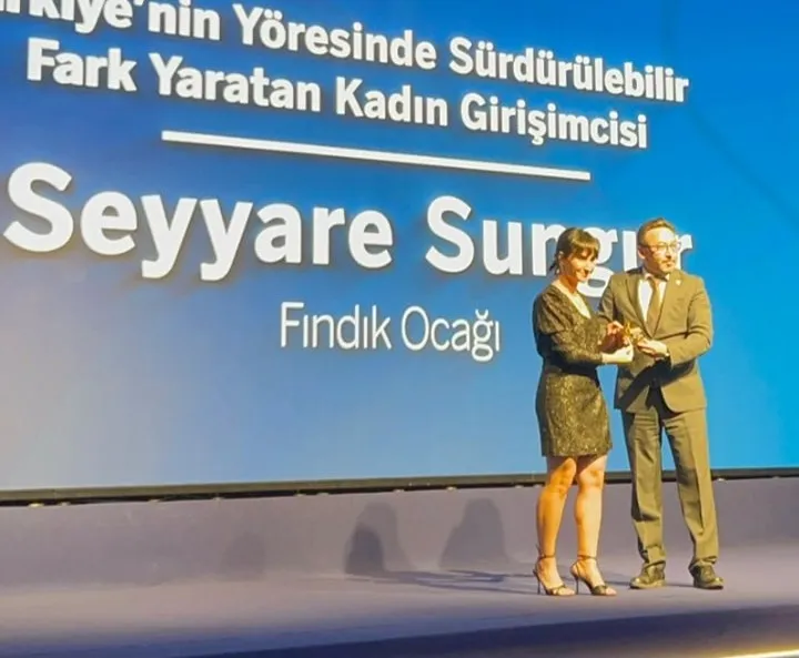 FINDIK VE ÇİKOLATAYLA FARK YARATAN KADIN GİRİŞİMCİ SEYYARE SUNGUR ÖDÜLLENDİRİLDİ