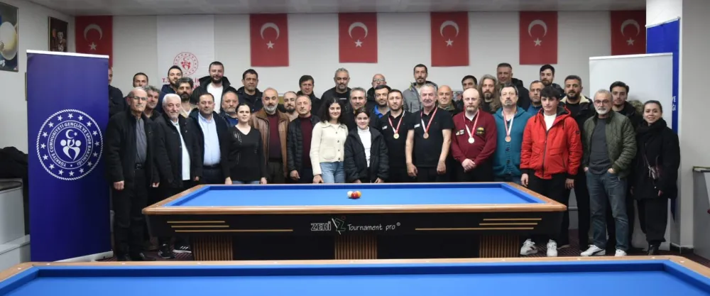 BİLARDONUN USTASI MEHMET GEYİKLİ OLDU