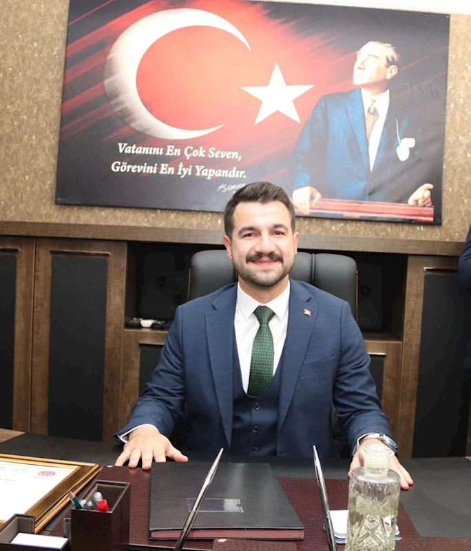 Piraziz Belediye Başkanı Ayyıldız görevine başladı