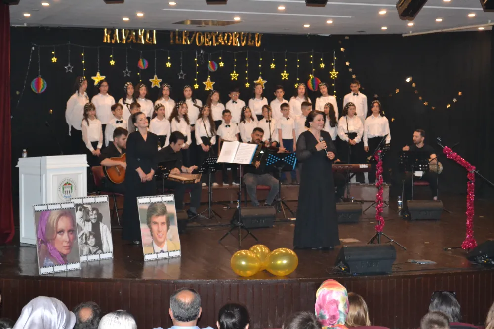 KAVAKLI’DAN YEŞİLÇAM ŞARKILARIYLA DOLU BİR GECE