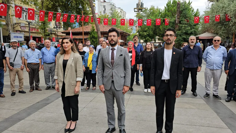 CHP, ZAFER BAYRAMI’NDA ATA’YI ANDI