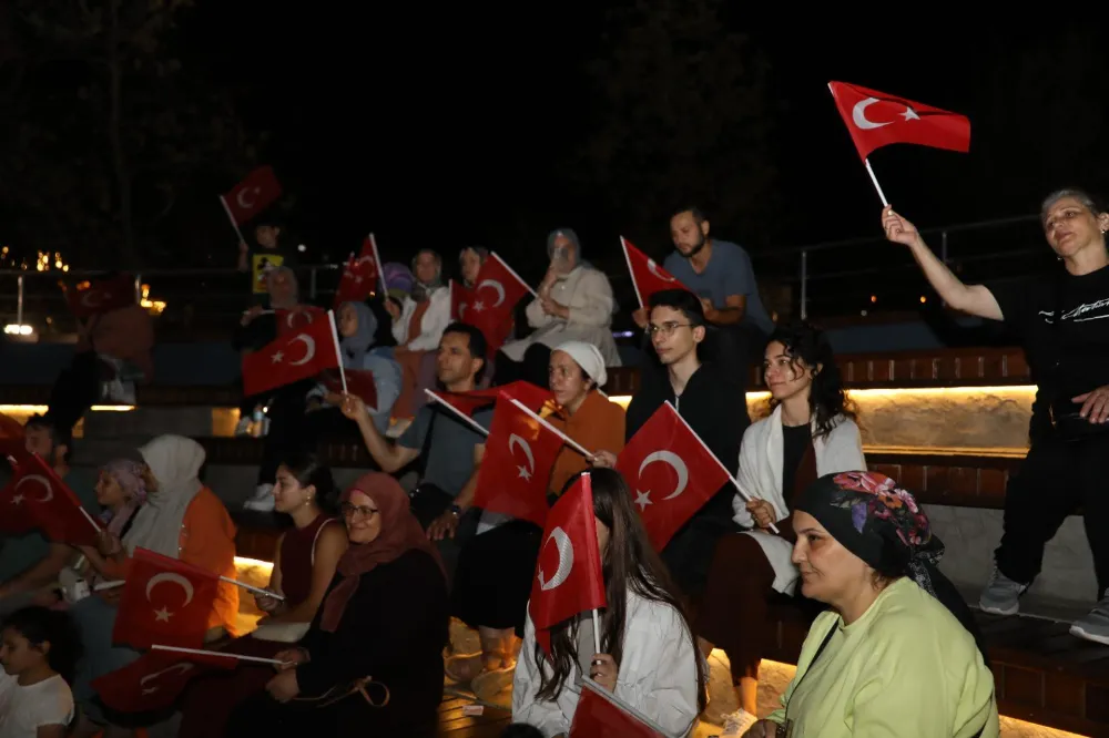 AKÇAABAT’TA KAHRAMANLIK TÜRKÜLERİYLE DOLU BİR GECE