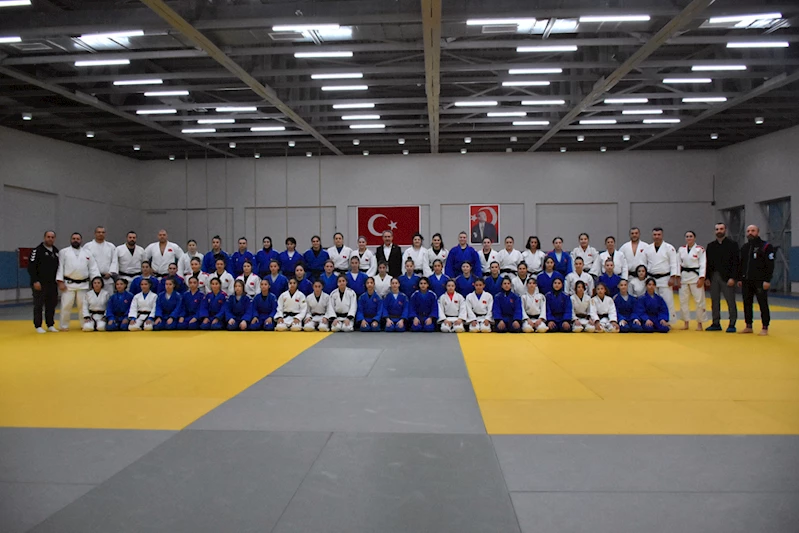 Genç Kadın Judo Milli Takımı, yeni sezon hazırlıklarına Trabzon