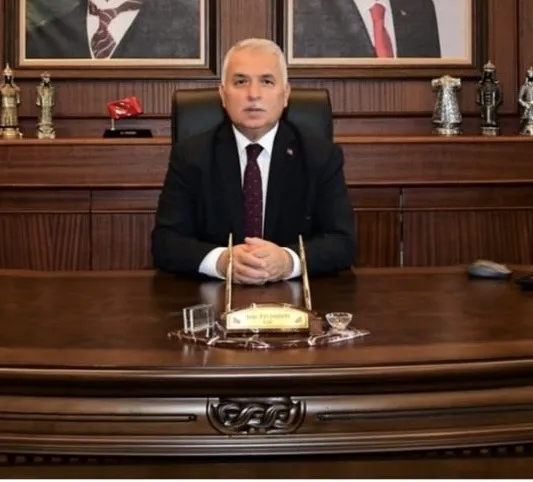 VALİ’DEN MUHTARLAR GÜNÜ MESAJI