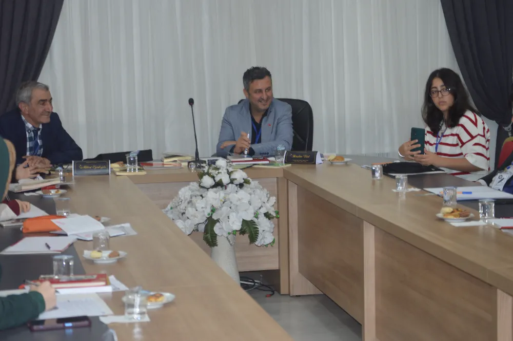 “YAZAR / OKUR BULUŞMALARI” BAŞLADI