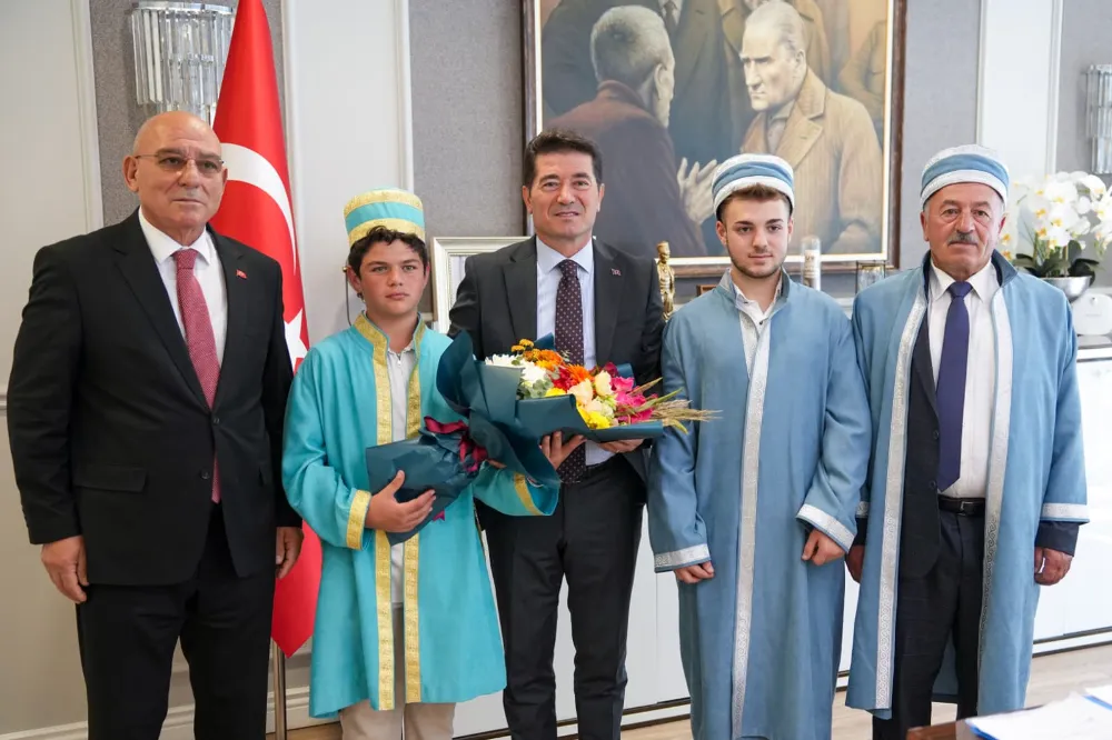 BAŞKAN KAYA, YILIN AHİLERİNİ KABUL ETTİ