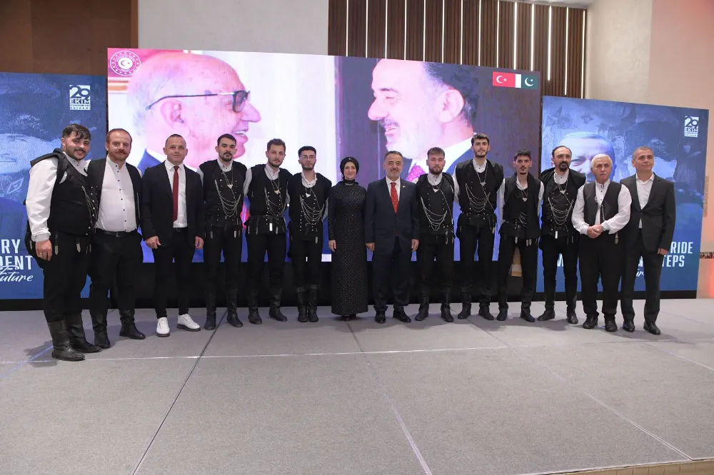 AKÇAABAT, CUMHURİYET COŞKUSUNU PAKİSTAN’DA YAŞATTI