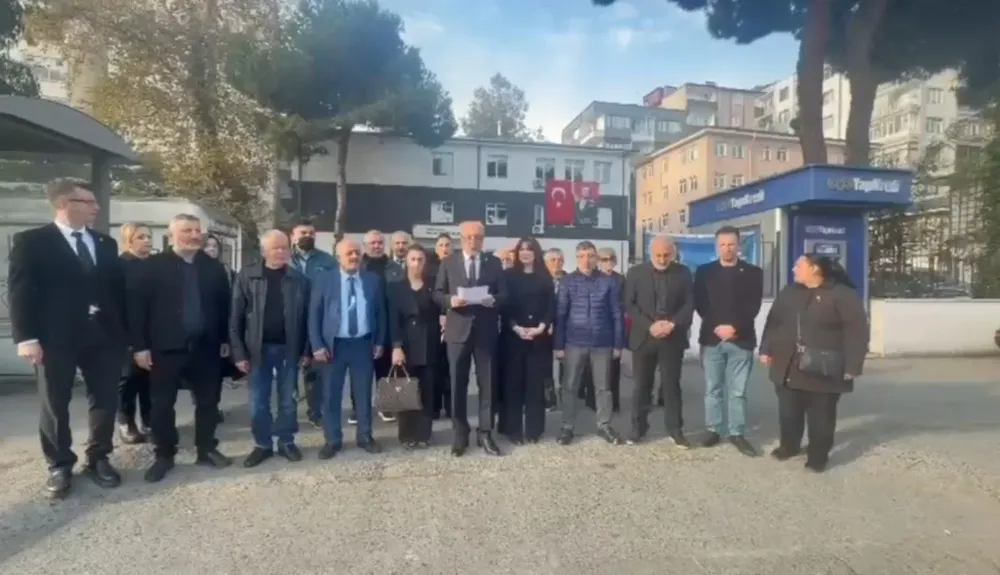 CHP’DEN TEPKİ: “10 KASIM’I TATİLLE GÖLGELEYEMEZSİNİZ”