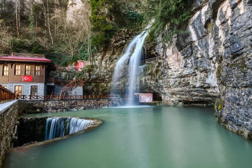 ÇAL MAĞARASI’NA ZİYARETÇİ AKINI!