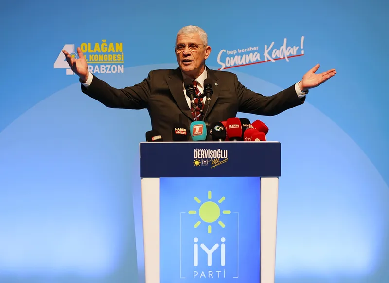 İYİ Parti Genel Başkanı Dervişoğlu, partisinin Trabzon İl Kongresi
