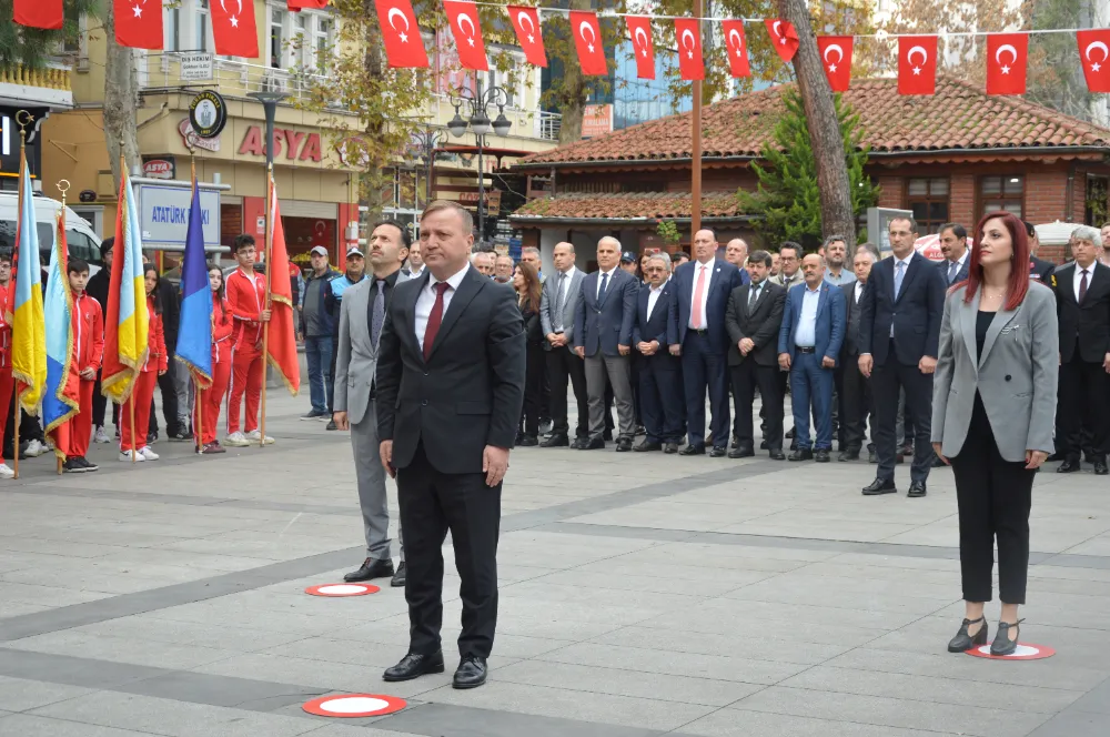 BAŞÖĞRETMEN’E  ŞÜKRAN ÇELENGİ