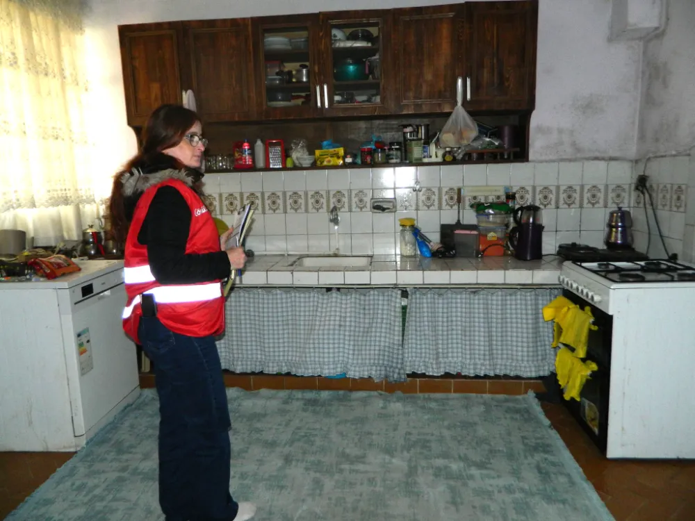 KIZILAY AKÇAABAT’TAN UMUT ZİYARETLERİ