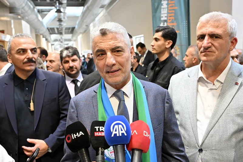 Ticaret Bakanı Ömer Bolat 