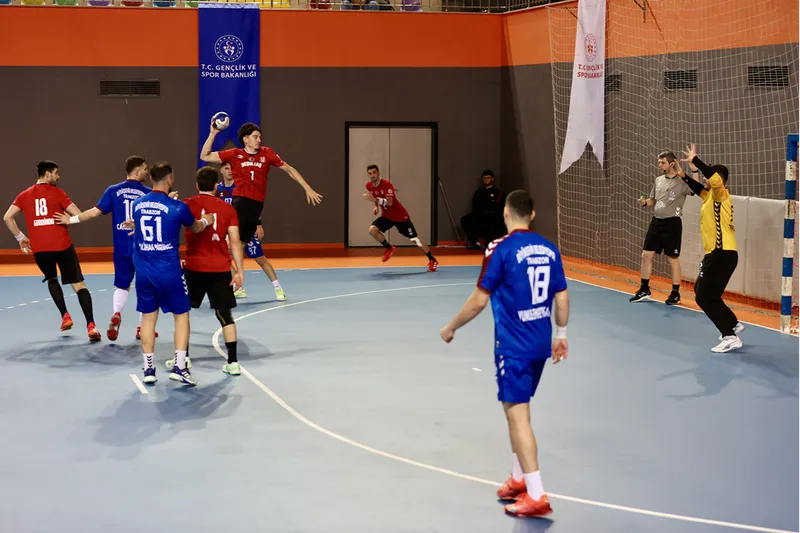 Hentbol: Ardventure Erkekler Süper Lig