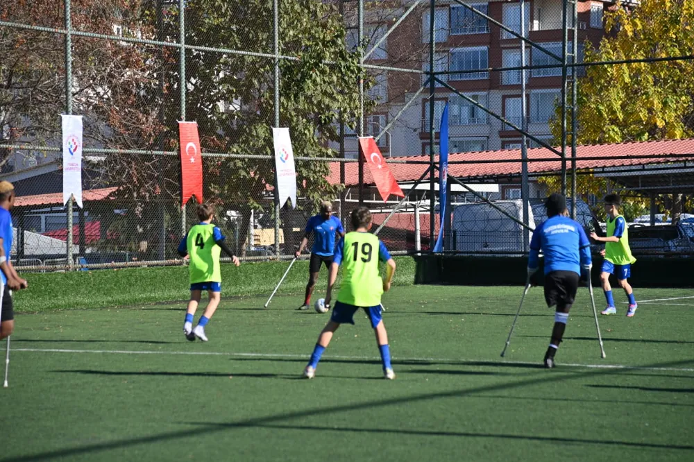 3 ARALIK’A ÖZEL FARKINDALIK MAÇI