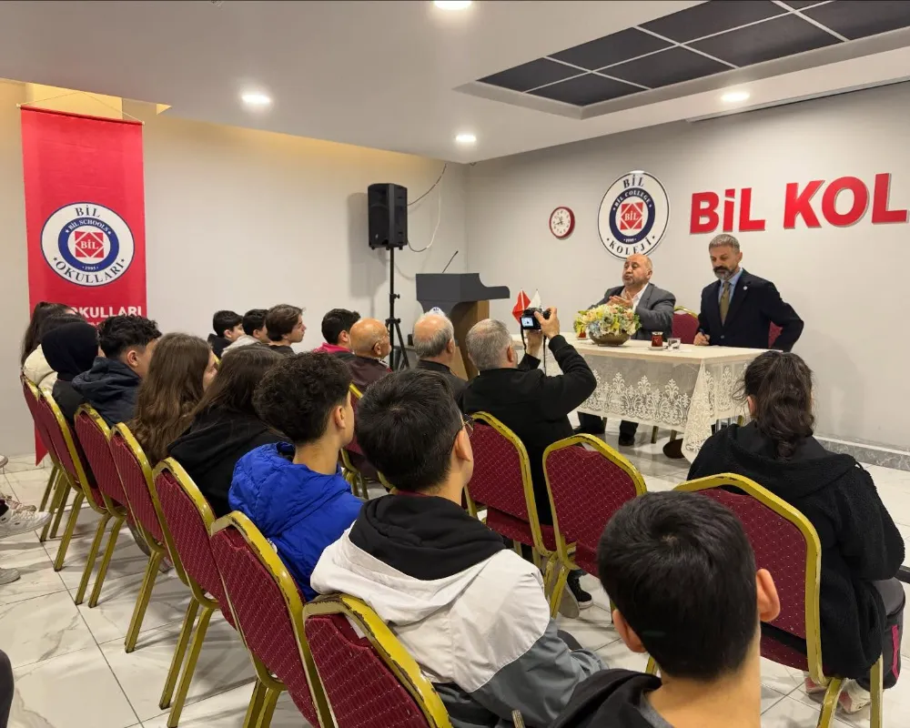 GENÇLERLE TECRÜBELERİNİ PAYLAŞTI