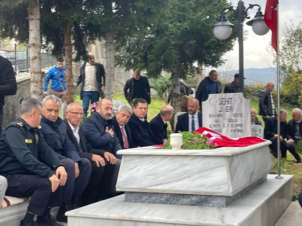 ŞEHİT ER İBRAHİM SEYİS, DUALARLA ANILDI