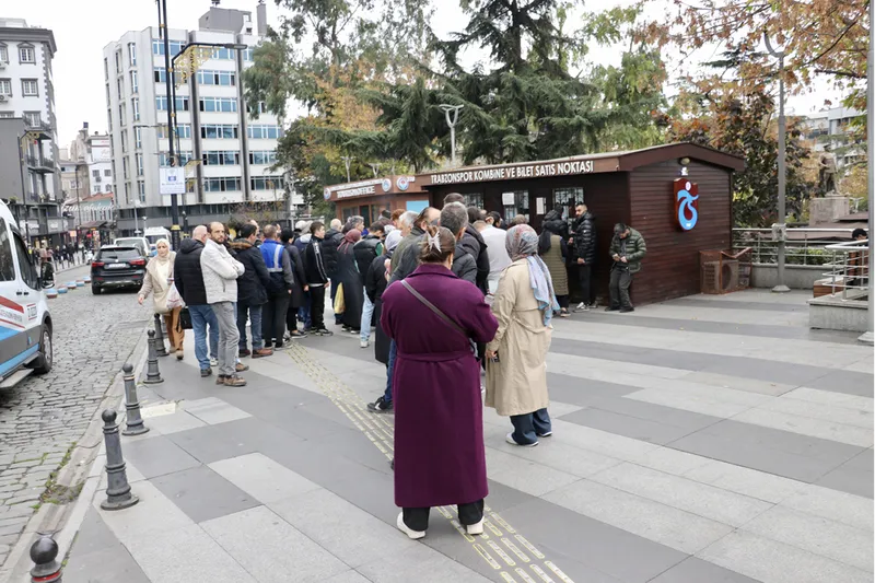 Trabzonspor-Beşiktaş maçının biletleri satışa çıktı