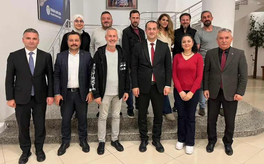 BELEDİYE TİYATROSU OCAK’TA PERDELERİNİ AÇACAK