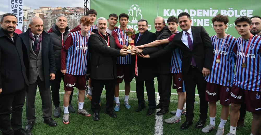 YAVUZ SELİM ANADOLU LİSESİ BÖLGE BİRİNCİSİ