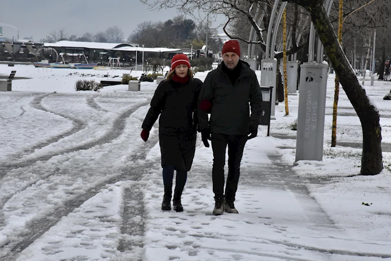 Karadeniz'de 1537 yerleşim yerine ulaşım sağlanamıyor