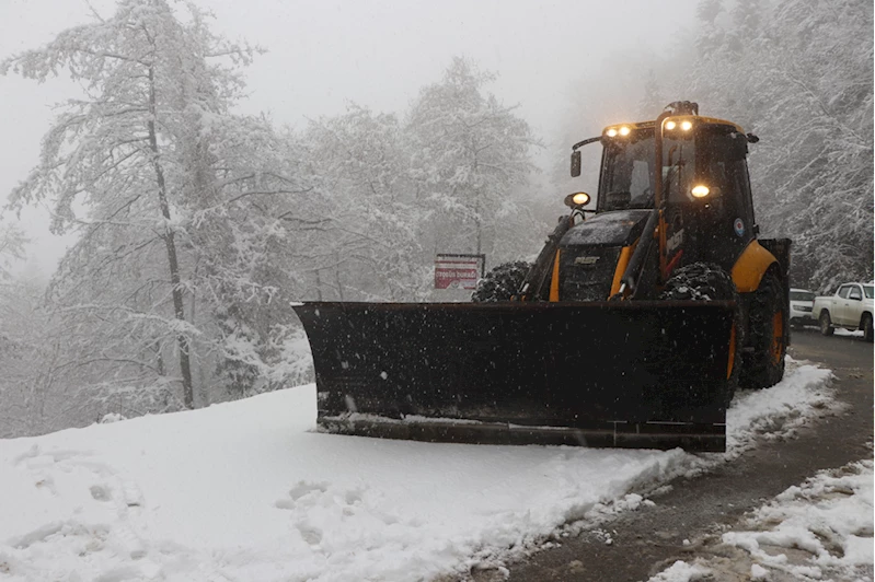 Trabzon Büyükşehir Belediyesi karla mücadele hazırlıklarını tamamladı