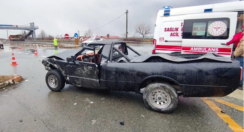 GÜNCELLEME - CHP Rize Milletvekili Tahsin Ocaklı trafik kazasında yaralandı