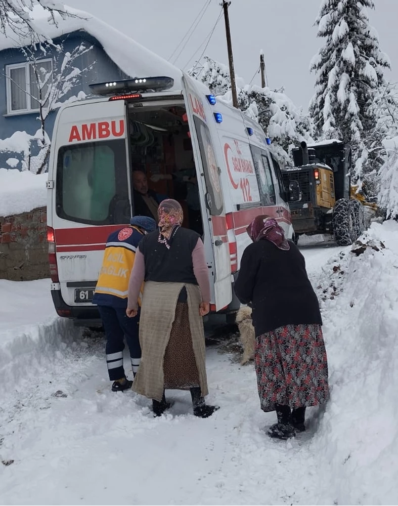 Karadeniz'de 1028 köyle ulaşım sağlanamıyor