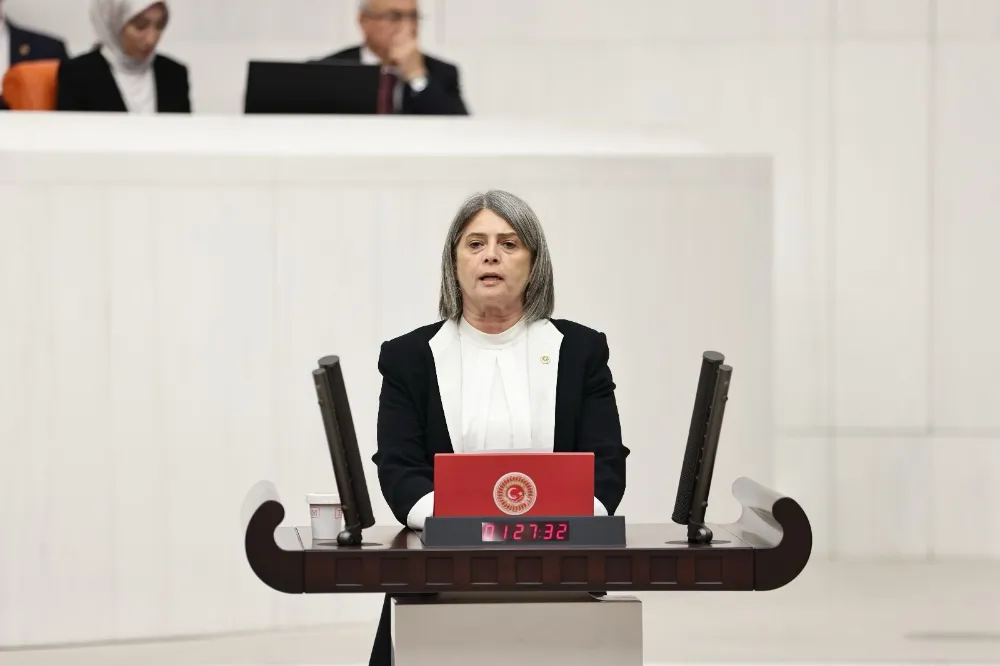 FINDIK DONDU, ÇİFTÇİ DONDU, İKTİDAR İZLİYOR