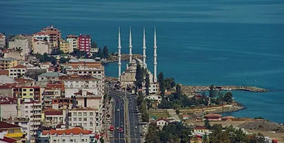 MAHALLENİN ÜSTÜ KOMBİYLE ISINIYOR, ALTI TÜPLE SAVAŞIYOR