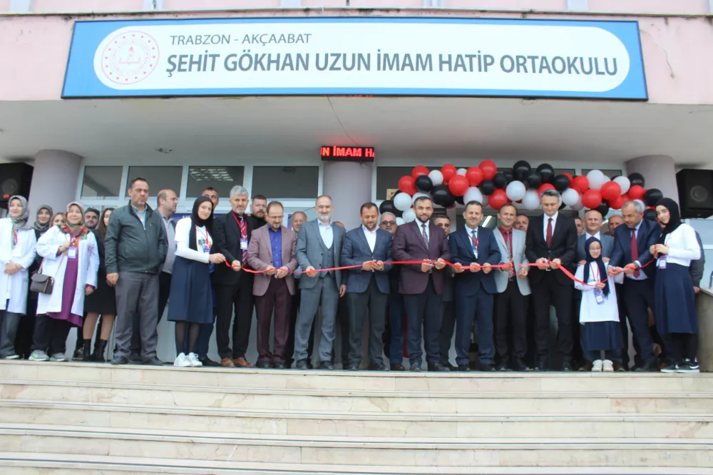 İMAM HATİP ORTAOKULUNDA BİLİM ŞÖLENİ