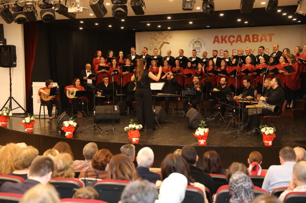 AKÇAABAT’TA TÜRK SANAT MÜZİĞİ RÜZGARI ESTİ