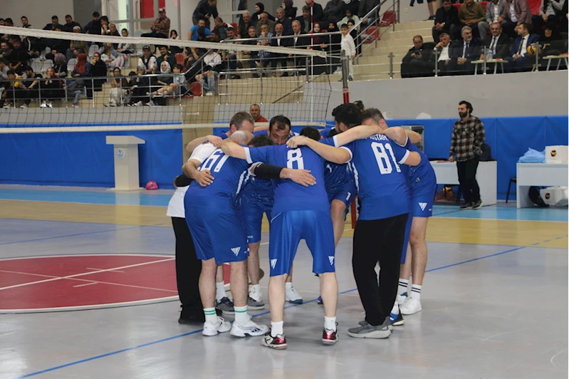 Şehit Mehmet Karaca Voleybol Turnuvası sona erdi