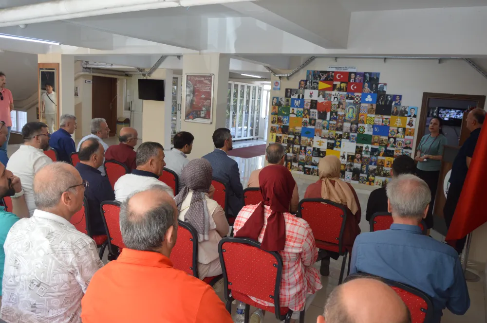 100 TÜRK BÜYÜĞÜ AYNI KÖŞEDE