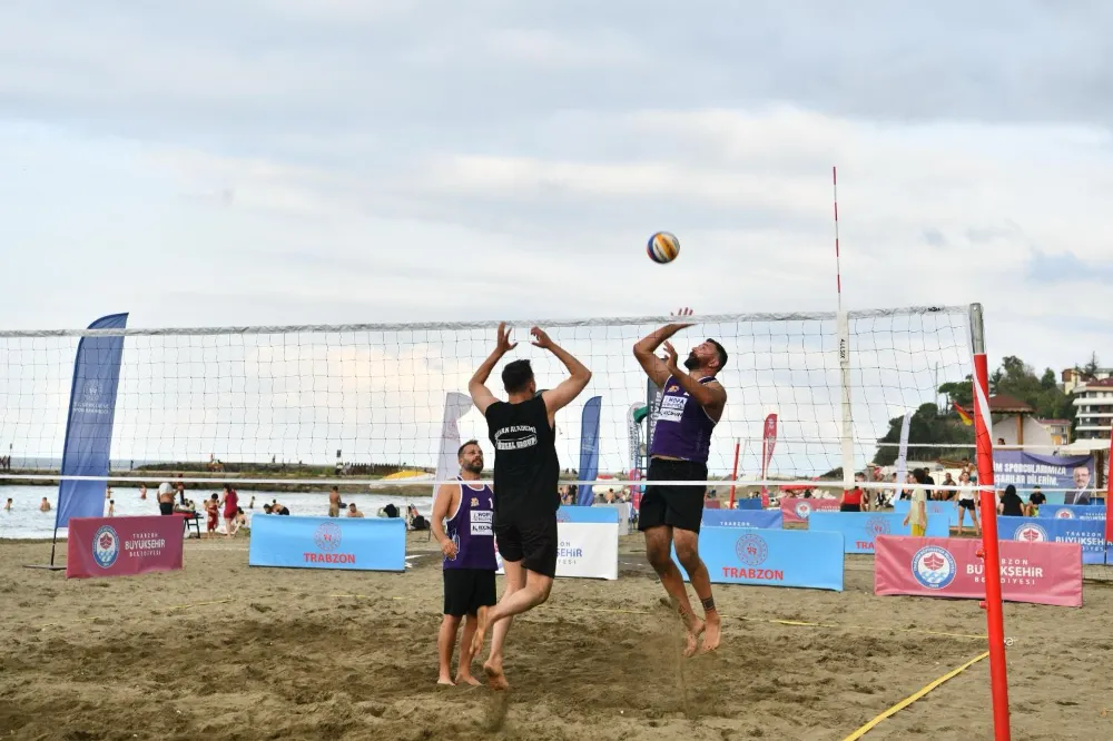 TRABZON YAZI VOLEYBOLLA KARŞILIYOR