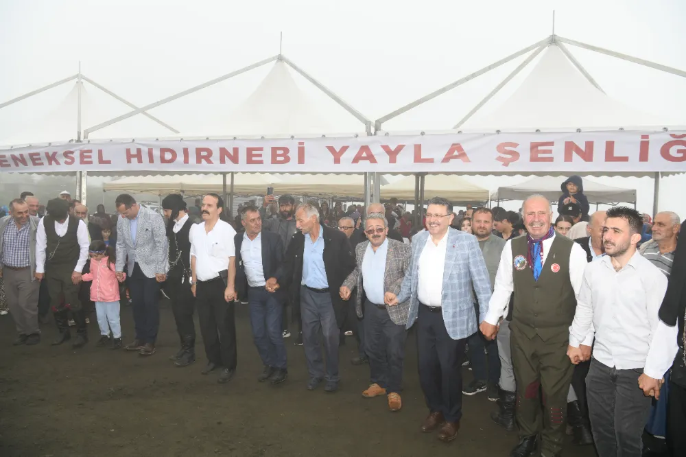 ŞENLİKTE HİZMET SÖZÜ: 
