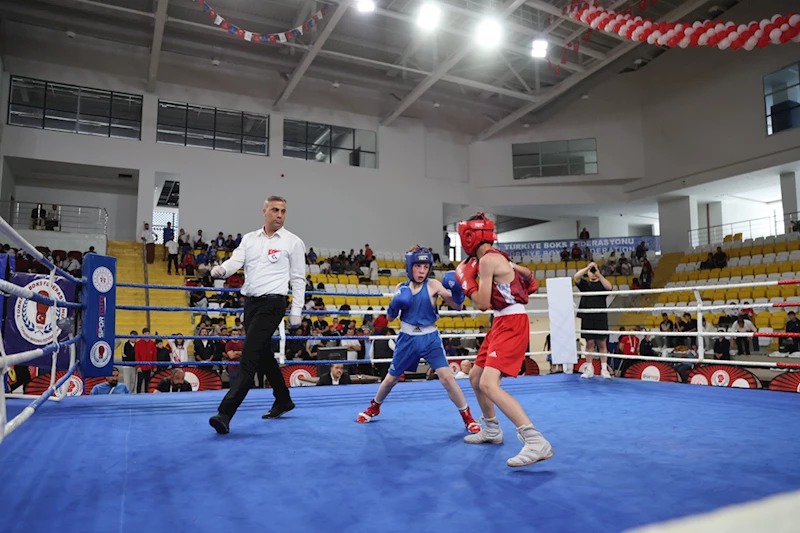 Üst Minik Erkekler ve Kadınlar Türkiye Ferdi Boks Şampiyonası, Bayburt
