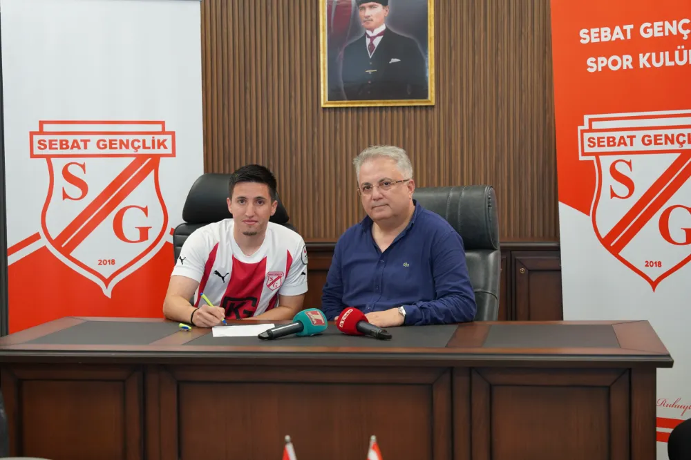 SEFA KÜPELİ İMZAYI ATTI
