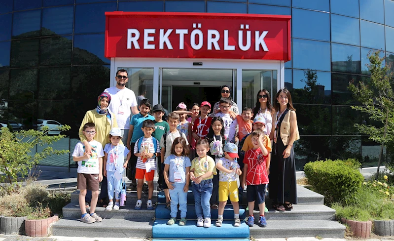 Gümüşhane Üniversitesi'nin yaz atölyeleri etkinlikleri tamamlandı