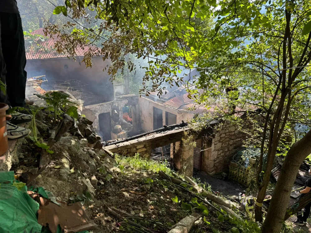 DÜZKÖY’DE YANGIN FACİASI