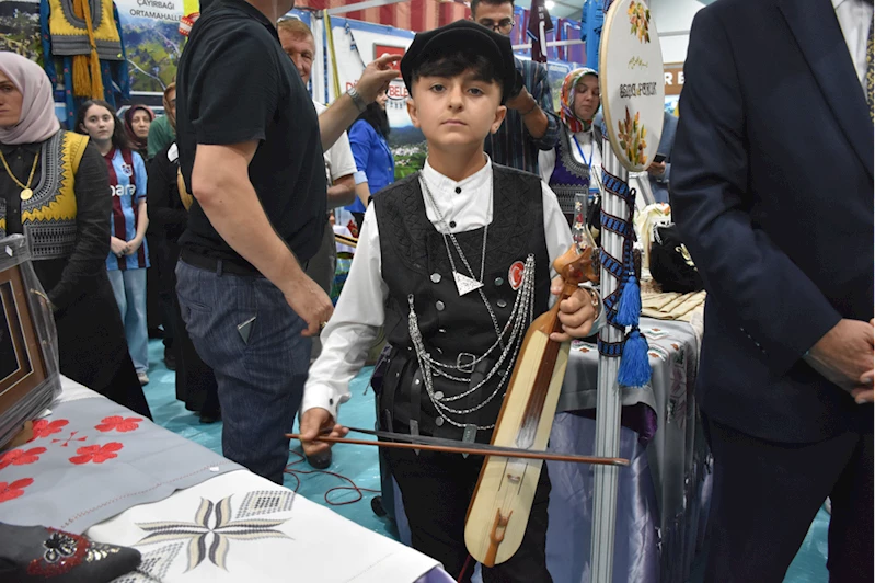 Ulaştırma ve Altyapı Bakanı Uraloğlu, Trabzon Günleri'nin açılışına katıldı