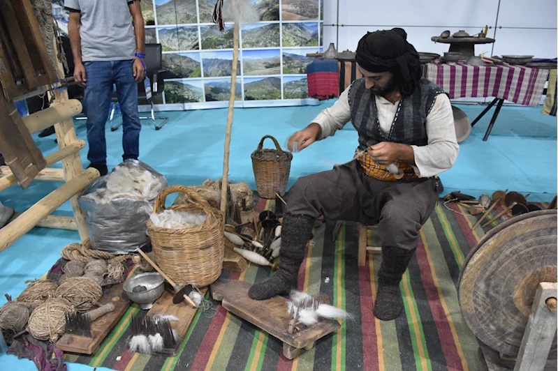 Ulaştırma ve Altyapı Bakanı Uraloğlu, Trabzon Günleri'nin açılışına katıldı
