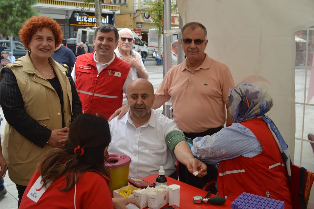 KAN BAĞIŞINA YOĞUN İLGİ