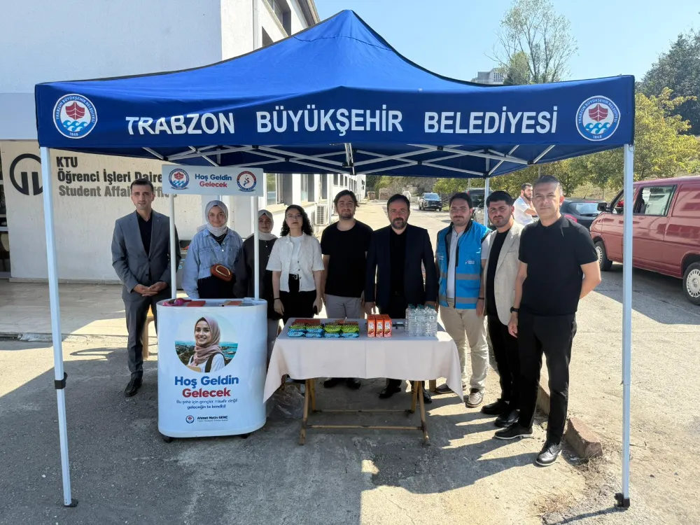 ÜNİVERSİTELİ GENÇLERE SICAK KARŞILAMA