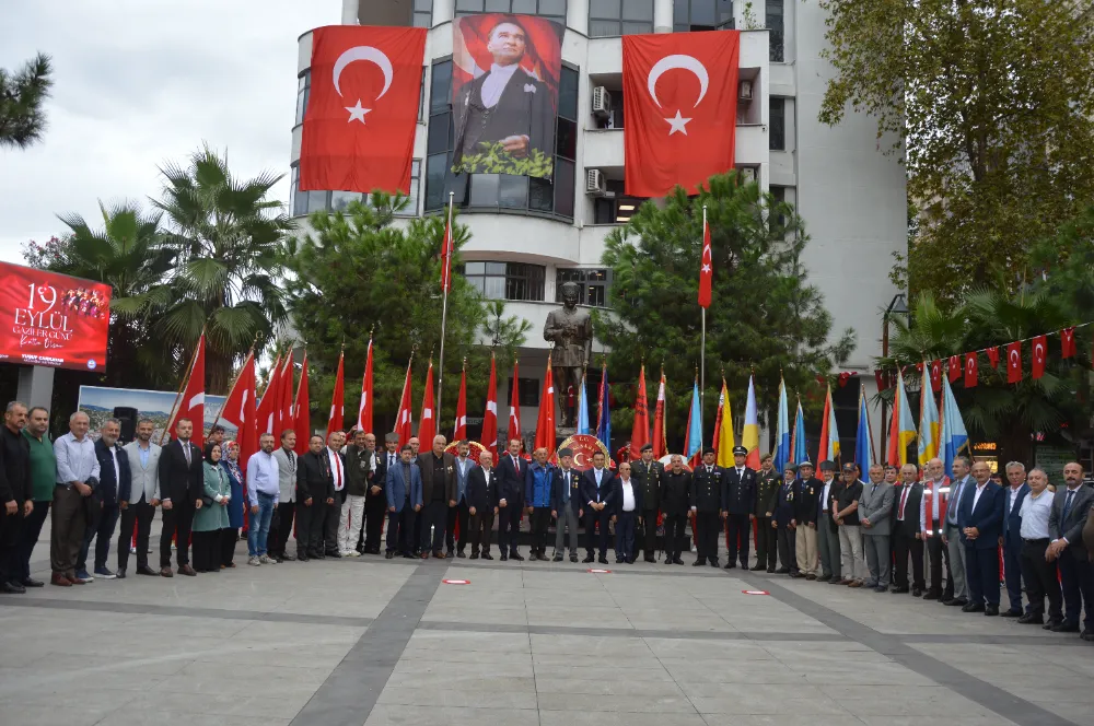 GAZİLER GÜNÜ TÖRENLE KUTLANDI