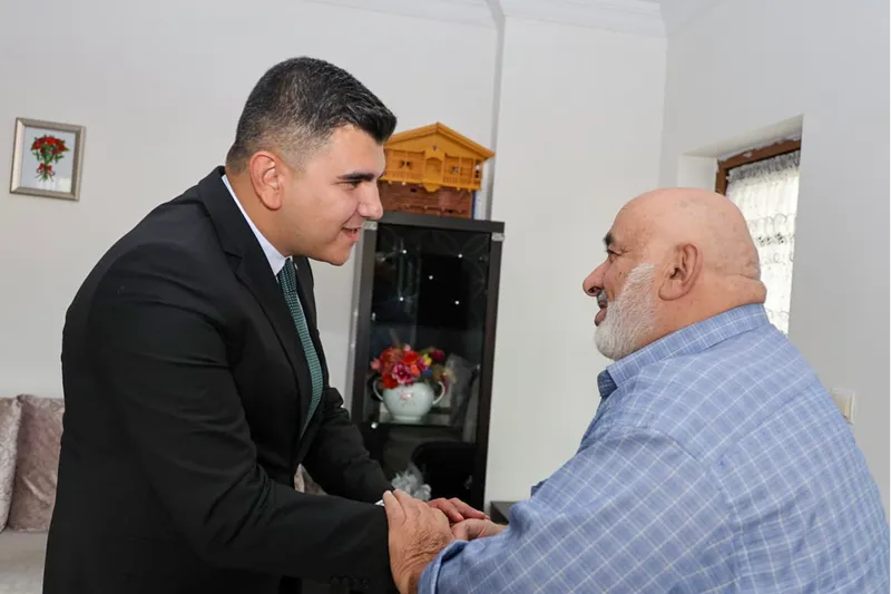 Artvin Vali Vekili Erdoğan, Kıbrıs gazisini ziyaret etti